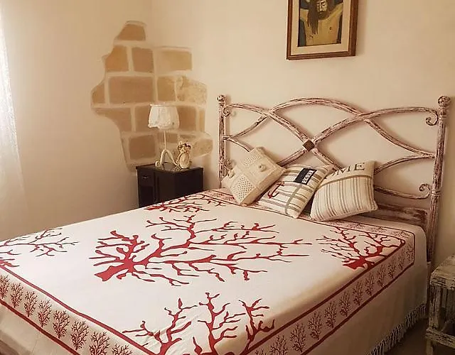 Holidays 4 *